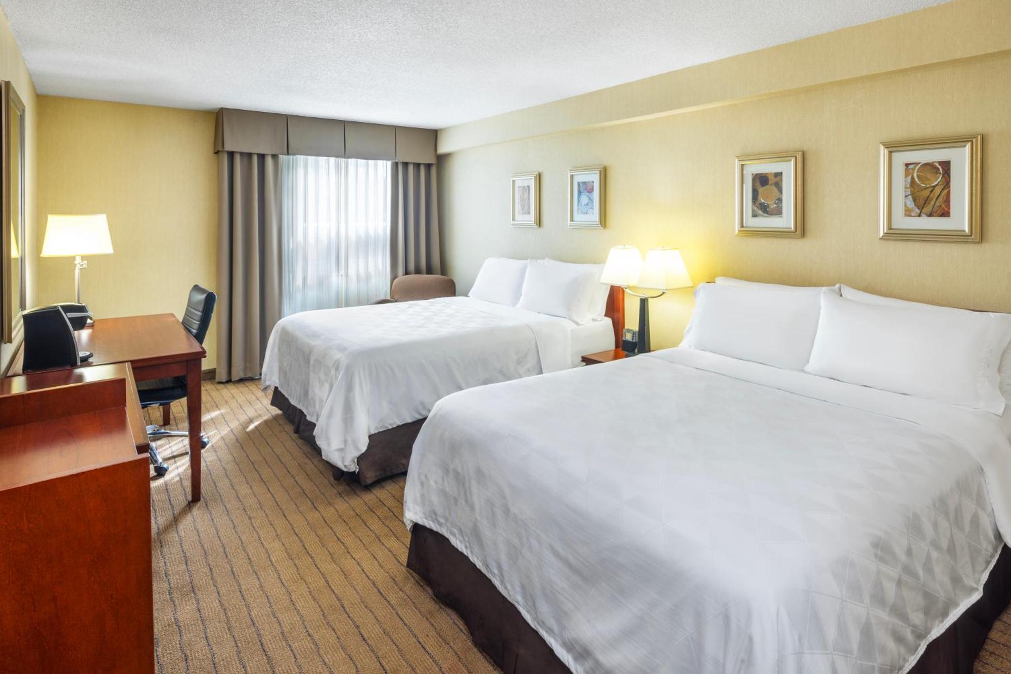 Holiday Inn Laval Montreal By Ihg Extérieur photo